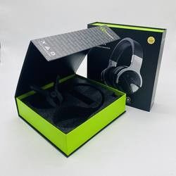 無線ヘッドホーンのギフト用の箱のカートンの生物分解性堅いギフトの荷箱