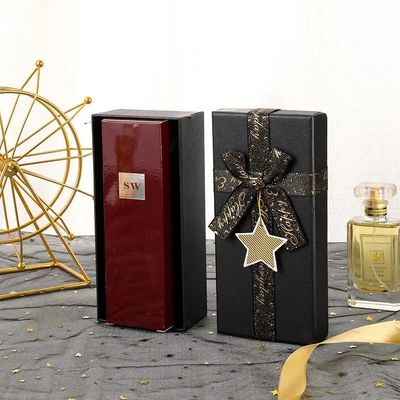 香水瓶の包装のための40*40*100mmのボール紙Xmas箱